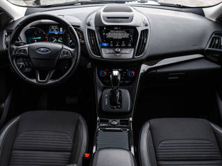 Ford Kuga foto 7