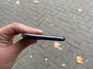 IPhone 11 64 gb foto 10