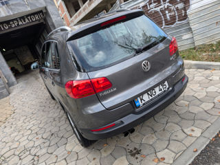 Volkswagen Tiguan foto 3