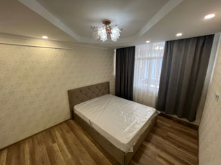 2-х комнатная квартира, 40 м², Центр, Яловены