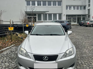 Lexus IS Series