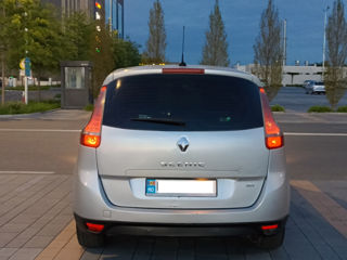 Renault Grand Scenic foto 5