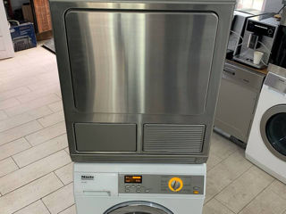 Set profesional Miele: mașină de uscat + mașină de spălat