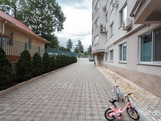 Apartament cu 2 camere, 75 m², Poșta Veche, Chișinău foto 19