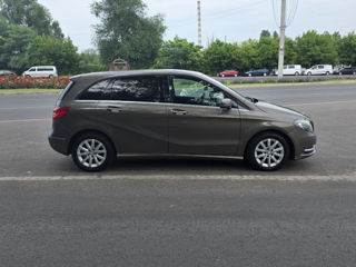 Mercedes B-Class foto 3