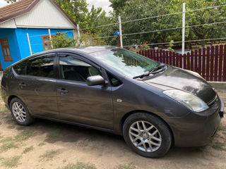 Toyota Prius foto 2