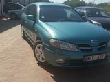 Nissan Almera foto 2