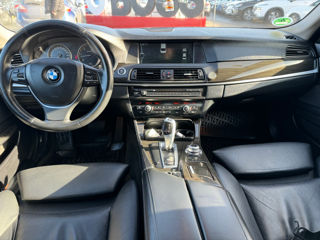 BMW 5 Series foto 8