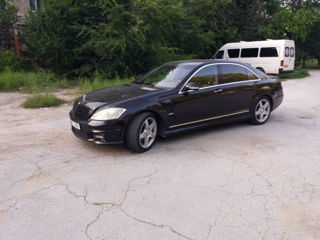 Mercedes S-Class foto 2