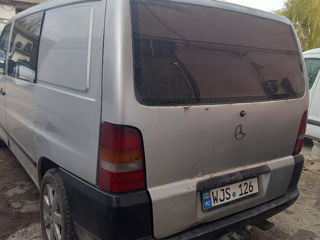 Mercedes Vito foto 3