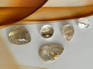 Cuarț rutil 78,55 ct, 5 pietre. foto 0