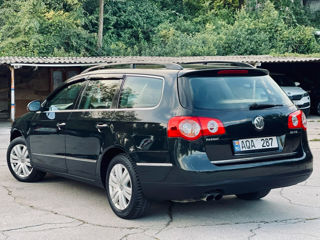 Volkswagen Passat foto 4