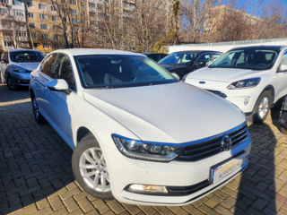 Volkswagen Passat foto 16