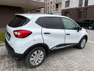 Renault Captur foto 2