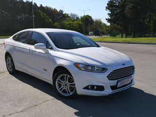 Ford Fusion foto 3