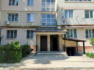 Apartament cu 2 camere, 60 m², Centru, Strășeni