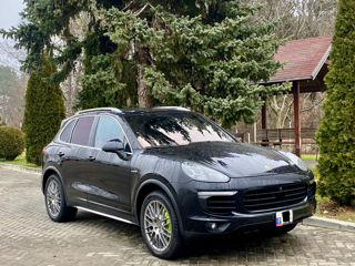 Porsche Cayenne foto 2