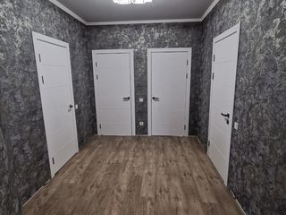 Duplex în 2 nivele, 160 mp + teren 3.5 ari, Grătiești ! foto 3