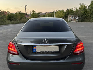 Mercedes E-Class foto 5