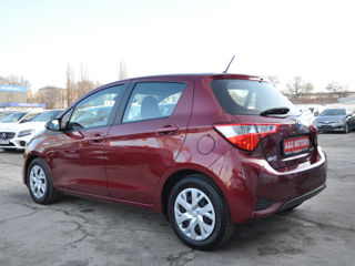 Toyota Yaris foto 7