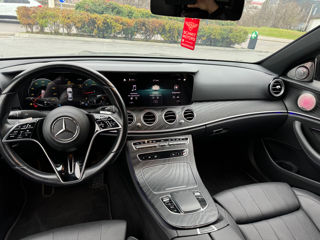 Mercedes E-Class foto 13