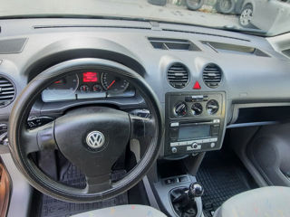 Volkswagen Caddy foto 7