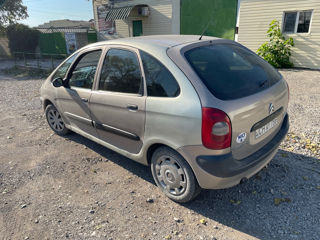 Citroen Xsara Picasso foto 4