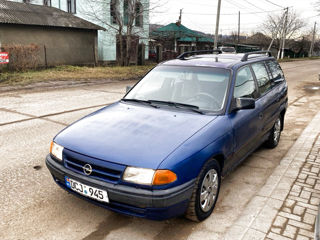 Opel Astra foto 2