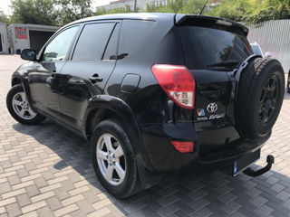 Toyota Rav 4 foto 3