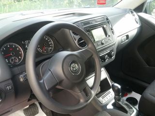 Volkswagen Tiguan foto 9