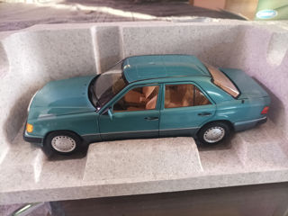 mercedes w124 1:18 foto 4