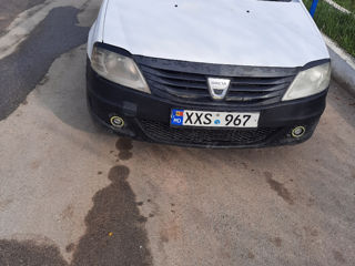 Dacia Logan foto 2