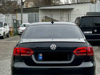 Volkswagen Jetta foto 6