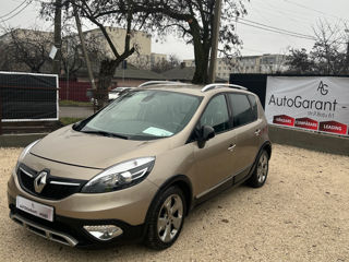 Renault Scenic foto 2