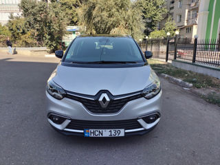 Renault Grand Scenic foto 2