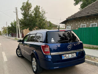 Opel Astra foto 3