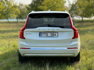 Volvo XC90 foto 2