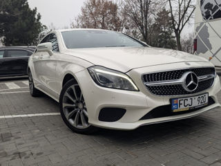 Mercedes CLS-Class foto 2