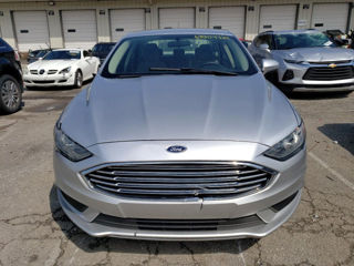 Ford Fusion foto 5