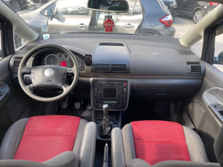 Volkswagen Sharan foto 6