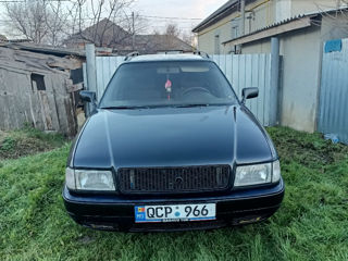 Audi 80