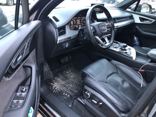 Audi Q7 e-tron foto 9
