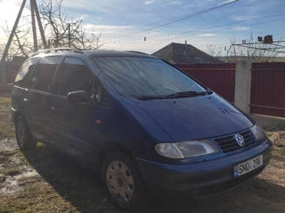 Volkswagen Sharan foto 3