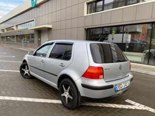 Volkswagen Golf foto 2