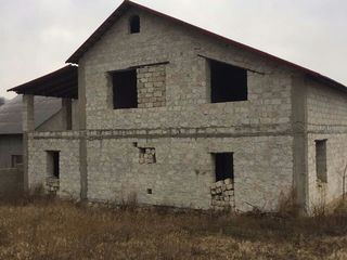 Casa, 200 m2, 21 ari, centru foto 8