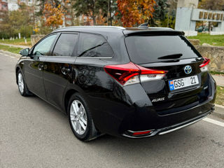 Toyota Auris foto 5