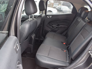 Ford EcoSport foto 16