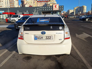 Toyota Prius foto 4