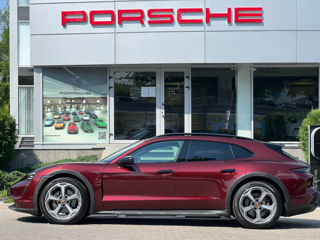 Porsche Taycan foto 2