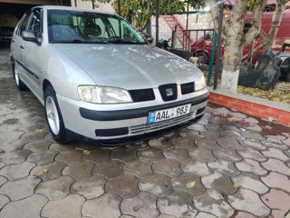 Seat Cordoba foto 9